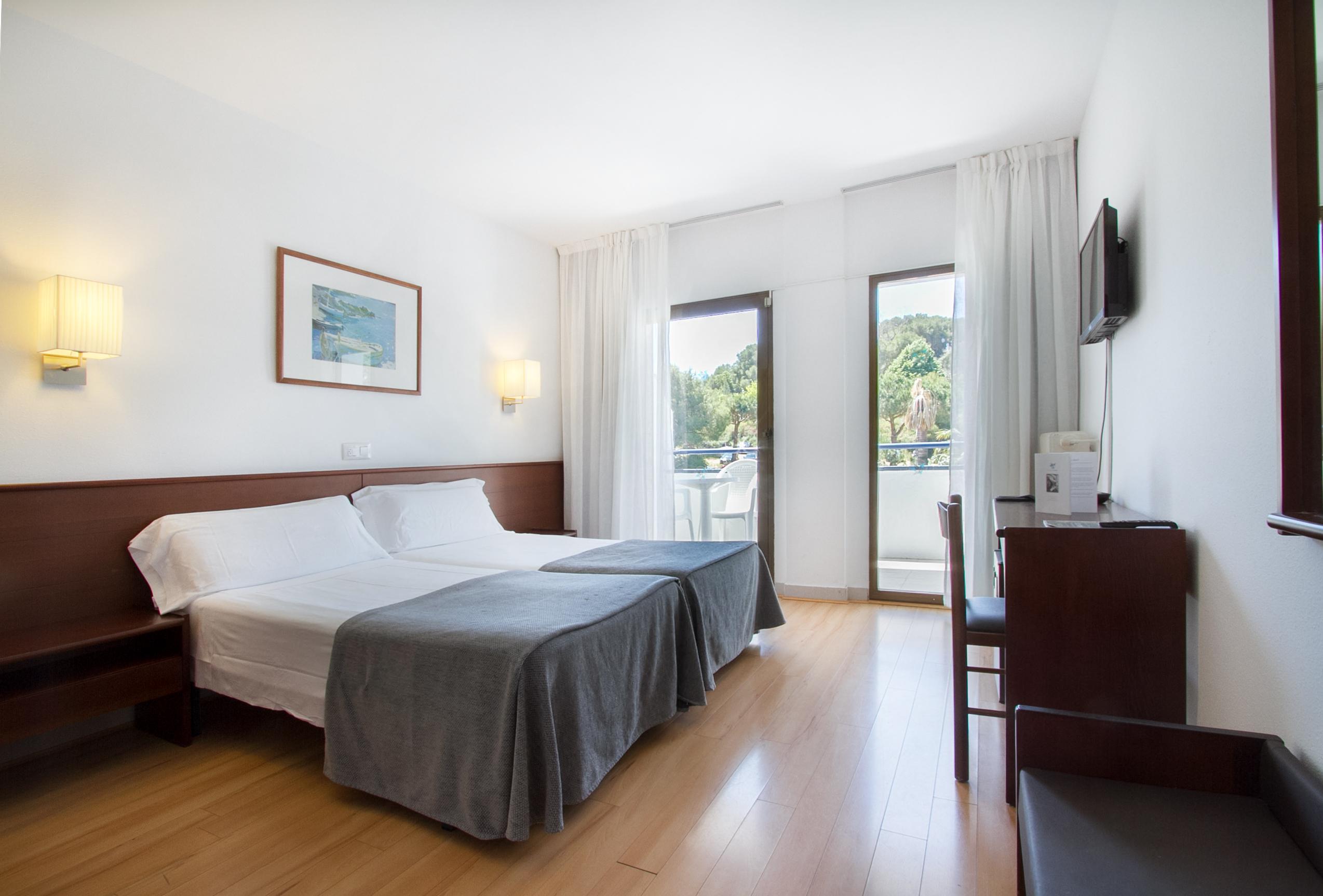 Hotel Gran Garbi & Aquasplash Лорет де Мар Екстериор снимка