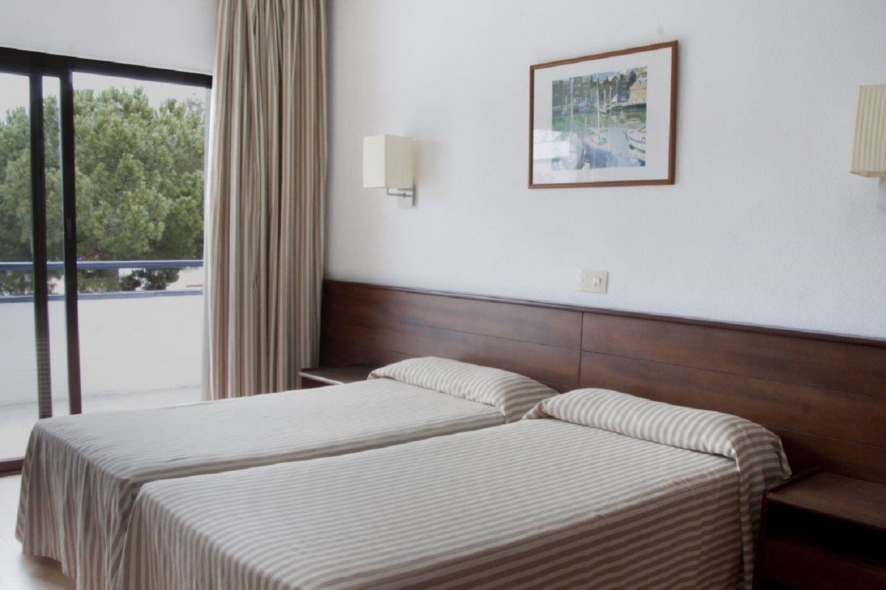 Hotel Gran Garbi & Aquasplash Лорет де Мар Екстериор снимка